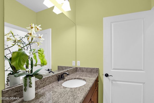 233 Island Breeze Avenue, Daytona Beach, FL 32124