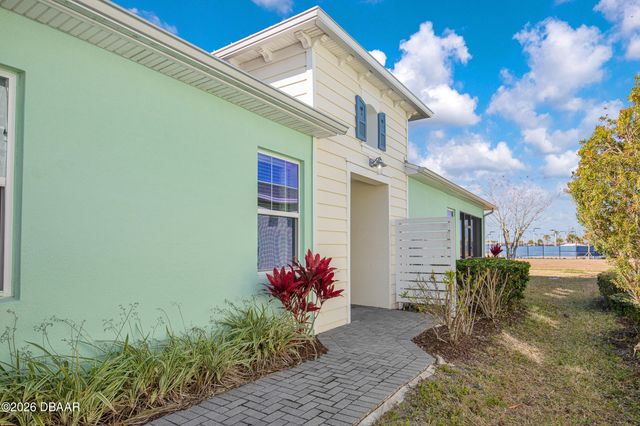 233 Island Breeze Avenue, Daytona Beach, FL 32124