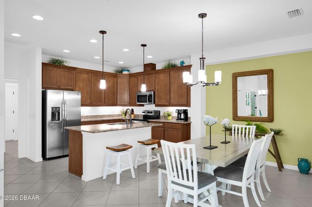 233 Island Breeze Avenue, Daytona Beach, FL 32124