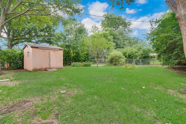 2608 Klondike Drive, Dallas, TX 75228