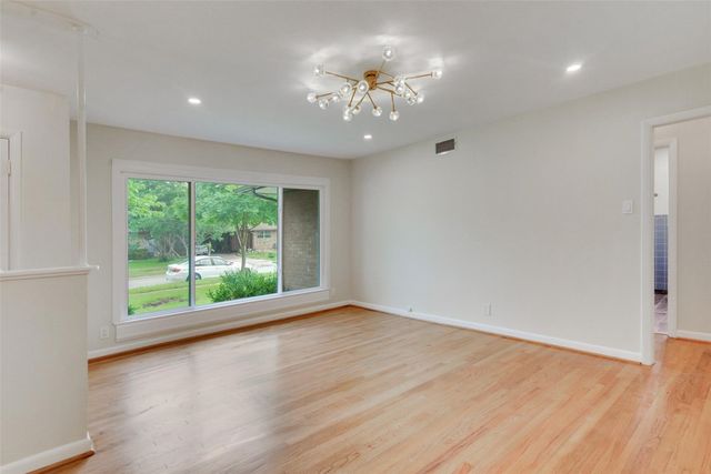 2608 Klondike Drive, Dallas, TX 75228