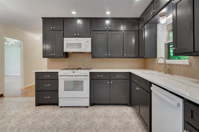 2608 Klondike Drive, Dallas, TX 75228