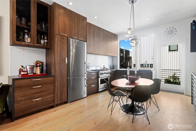 2249 Minor Ave E, Seattle, WA 98102