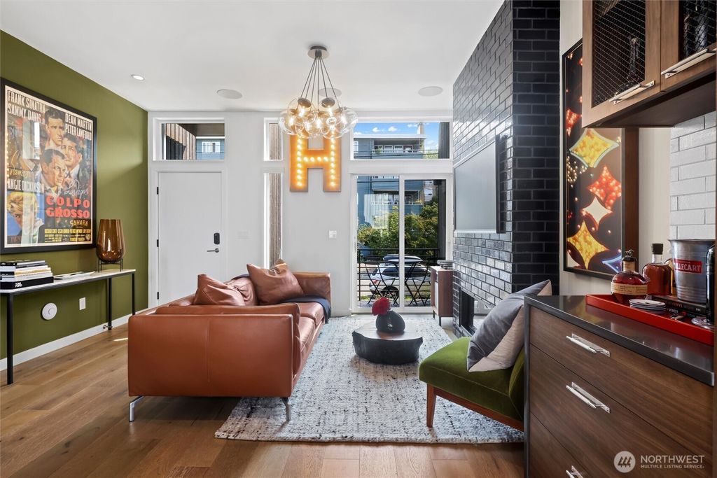 2249 Minor Ave E, Seattle, WA 98102