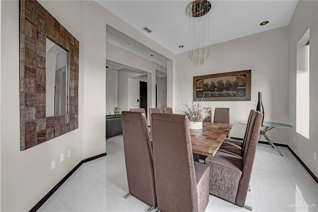 1010 Red River Street, Mission, TX 78572