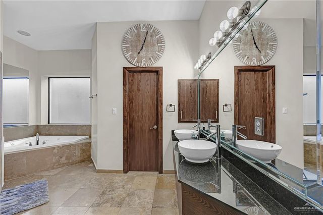 1010 Red River Street, Mission, TX 78572