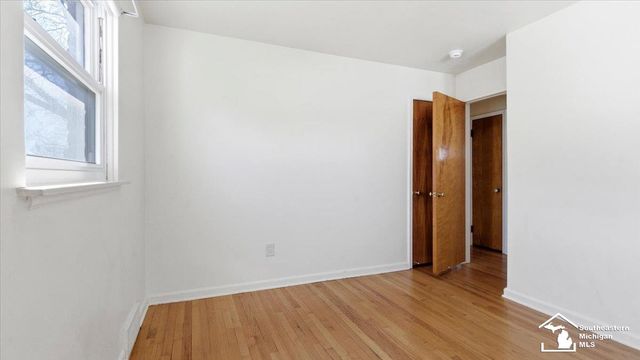 13144 Wesley Street, Southgate, MI 48195