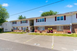 5 Pennsylvania Drive 454 #D, Matawan, NJ 07747