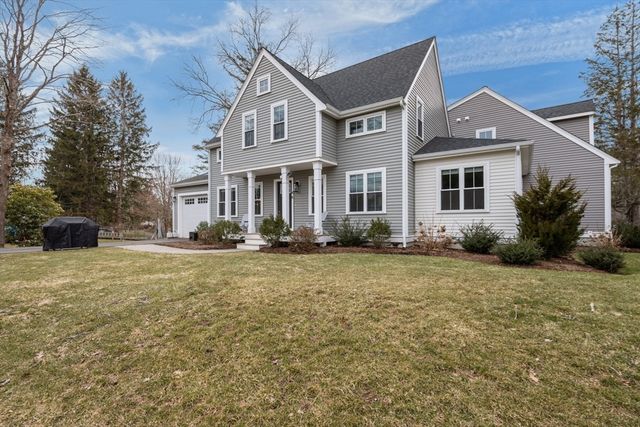 4 Goodspeed Ln A, Easton, MA 02375