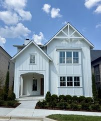 8024 SouthVale Blvd, Franklin, TN 37064