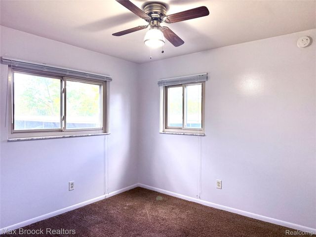 1245 Derby Road 4, Birmingham, MI 48009