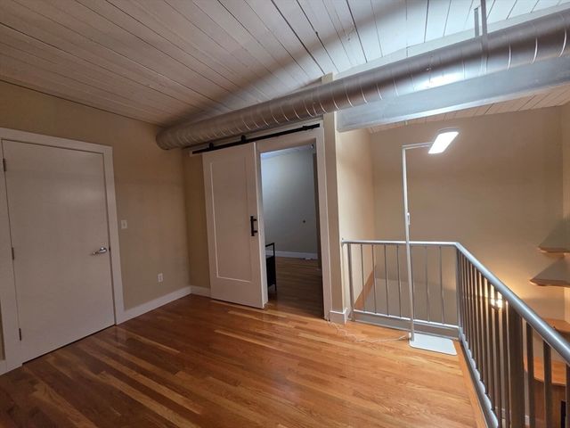 155 Brookline St. 2, Cambridge, MA 02139