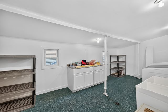 1337 Henry Street CH, Des Plaines, IL 60016