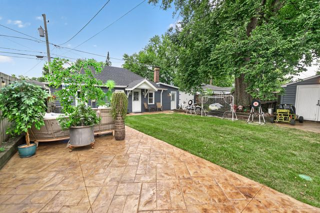1337 Henry Street CH, Des Plaines, IL 60016