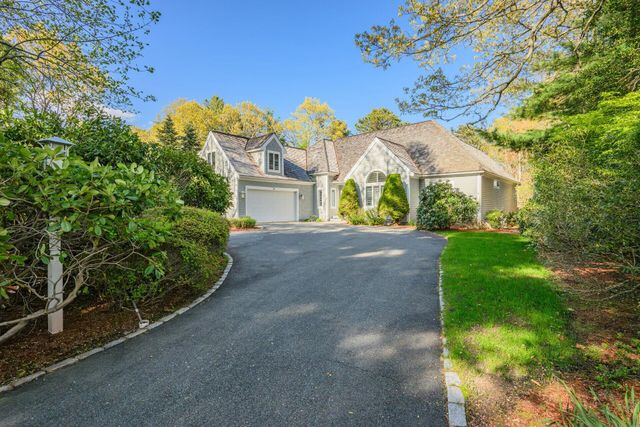 131 Dunrobin Road, Mashpee, MA 02649