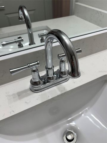 7405 BAY ISLAND DRIVE S 120, South Pasadena, FL 33707