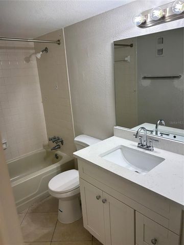 7405 BAY ISLAND DRIVE S 120, South Pasadena, FL 33707