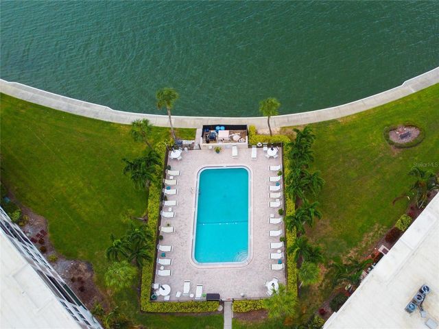 7405 BAY ISLAND DRIVE S 120, South Pasadena, FL 33707