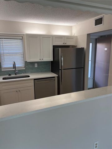 7405 BAY ISLAND DRIVE S 120, South Pasadena, FL 33707