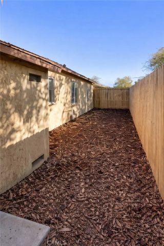 43433 7th East, Lancaster, CA 93535