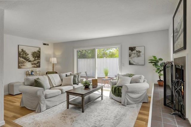1727 Foster Court, Santa Cruz, CA 95062