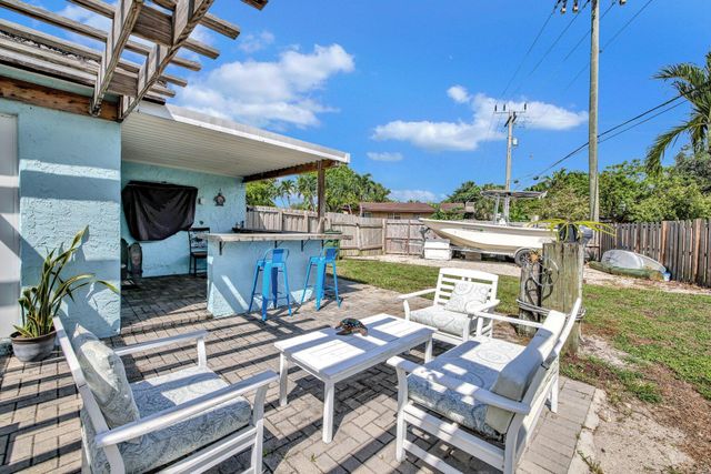 3241 SW 19th Street, Fort Lauderdale, FL 33312