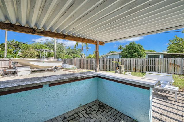 3241 SW 19th Street, Fort Lauderdale, FL 33312