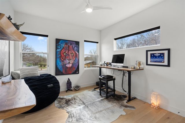 4800 Vinson DR A, Austin, TX 78745