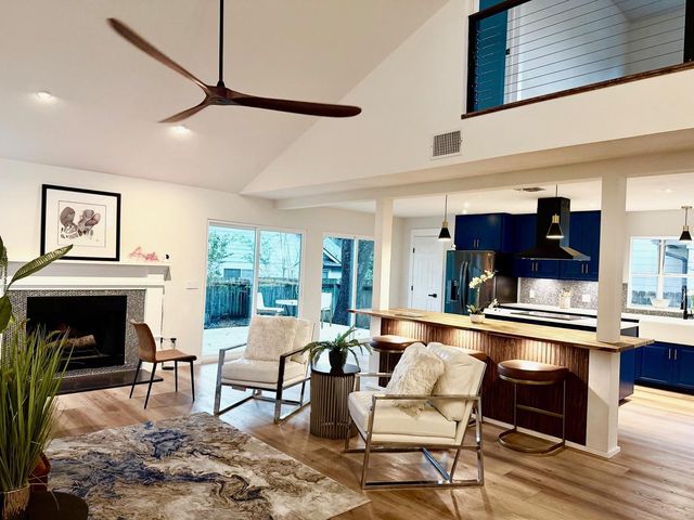 8301 Mendota CV, Austin, TX 78717