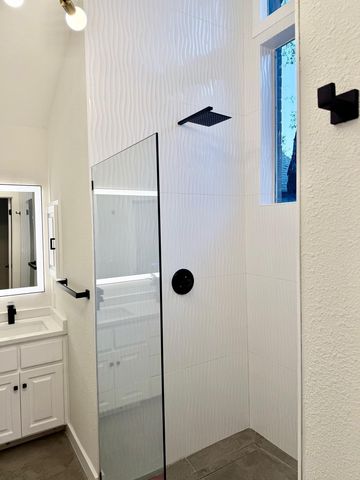 8301 Mendota CV, Austin, TX 78717