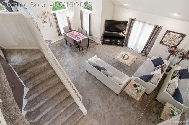 6432 Pinebrook Lane, Burton, MI 48509