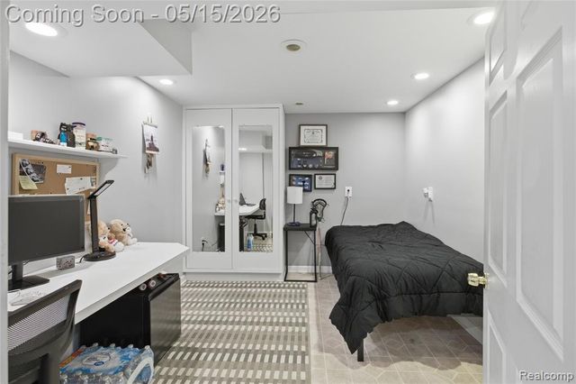 6432 Pinebrook Lane, Burton, MI 48509