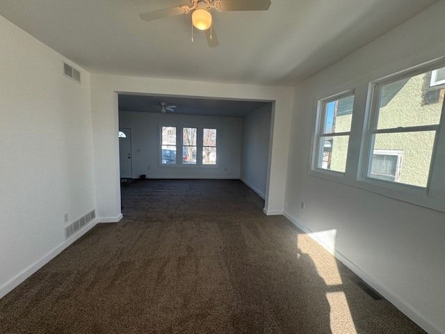 721 S 6th Street, Clinton, IA 52732