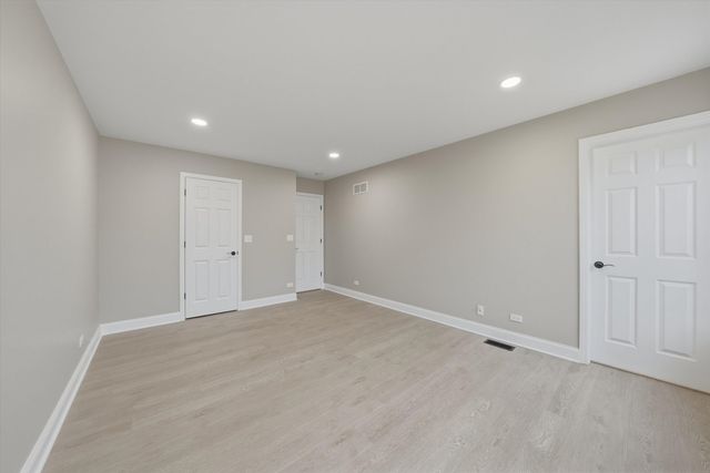 3709 Squires Mill Road, Joliet, IL 60431