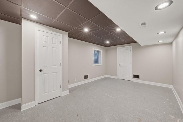 3709 Squires Mill Road, Joliet, IL 60431