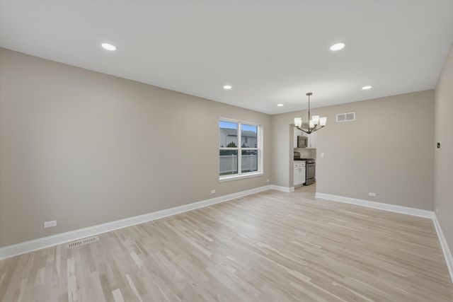 3709 Squires Mill Road, Joliet, IL 60431