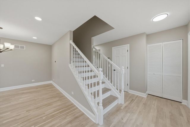 3709 Squires Mill Road, Joliet, IL 60431