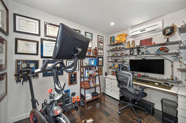 2210 Blues Aly, Sacramento, CA 95816