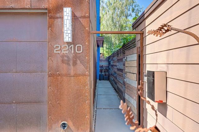 2210 Blues Aly, Sacramento, CA 95816