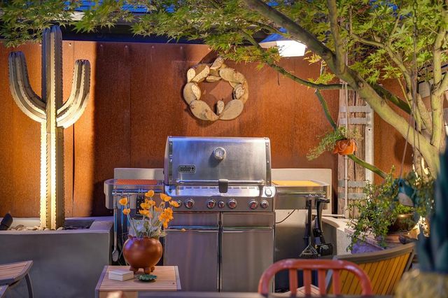2210 Blues Aly, Sacramento, CA 95816