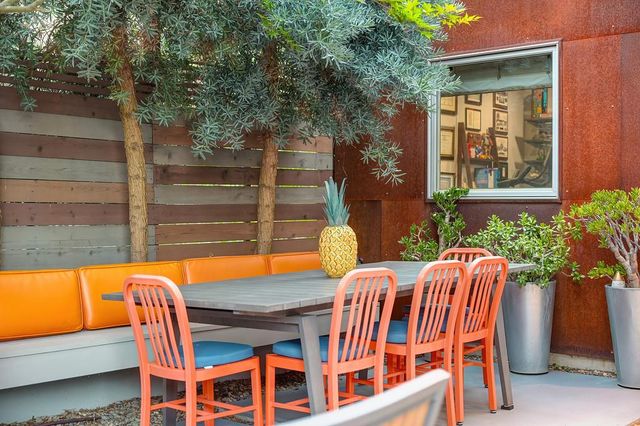 2210 Blues Aly, Sacramento, CA 95816