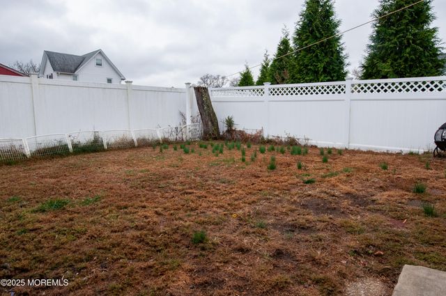 923 Woodland Avenue, Wall, NJ 07719