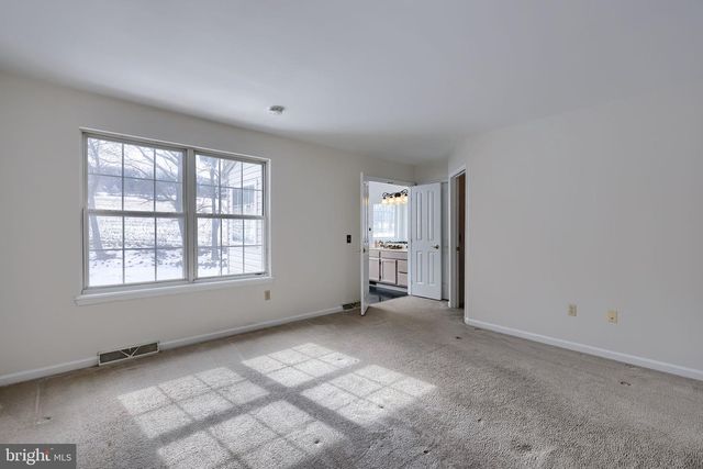 151 CHANDLER DR, Red Lion, PA 17356