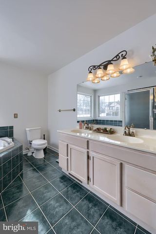 151 CHANDLER DR, Red Lion, PA 17356