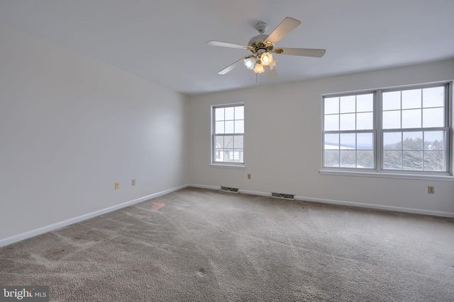 151 CHANDLER DR, Red Lion, PA 17356