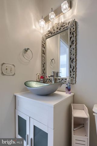 151 CHANDLER DR, Red Lion, PA 17356