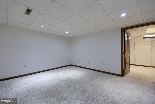 151 CHANDLER DR, Red Lion, PA 17356