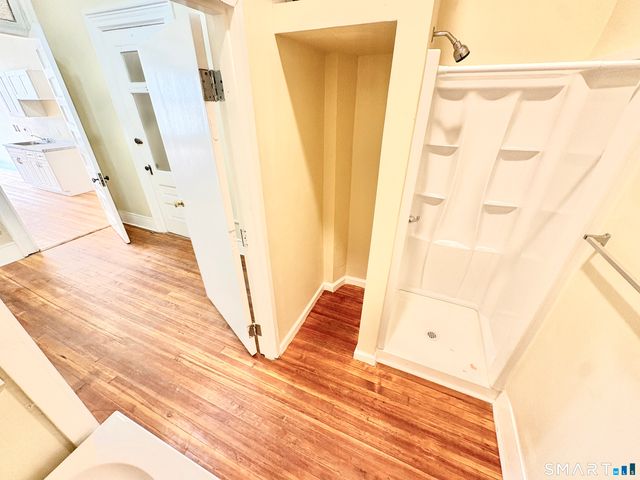 105 Bank Street 3A, Waterbury, CT 06702