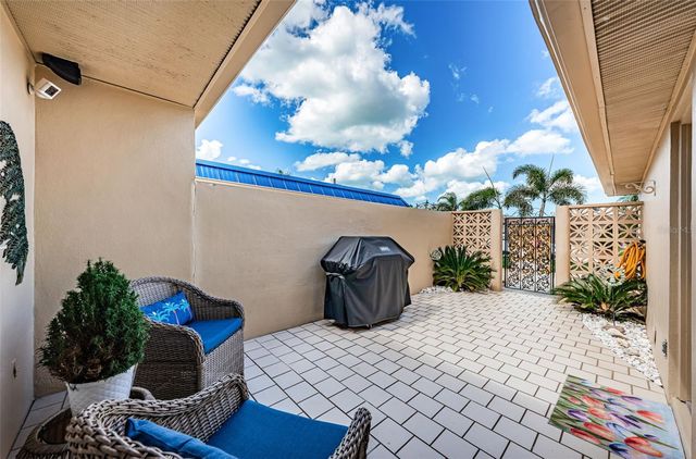 476 BOCA CIEGA POINT BOULEVARD S, St Petersburg, FL 33708