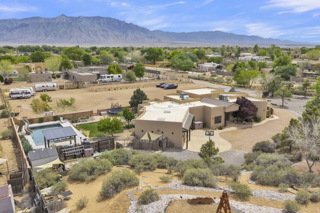 23 Paseo C De Baca Road, Corrales, NM 87048